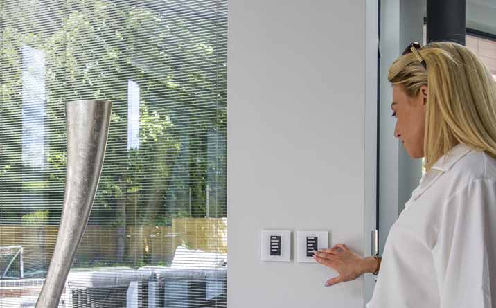 uni-blinds-integral-blinds-03 screenline blinds